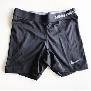 Women’s Nike Compression Shorts Black